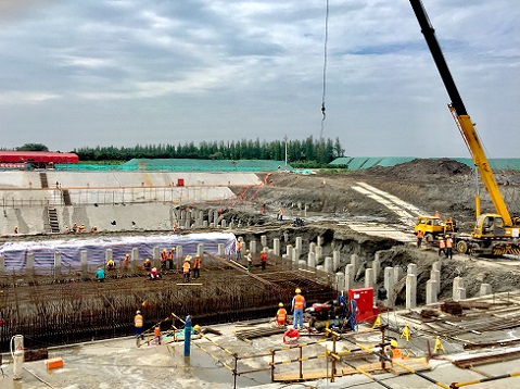 为给横沙岛建造防汛泵闸,他们太拼了! 1606889103396325.jpg